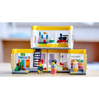 LEGO 40574 Brand Store Building Set (40574)