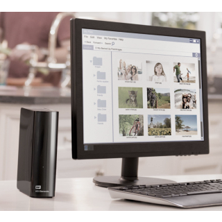 Western Digital External Hard Drive HDD / 6 TB / 3.5 Inch / USB 3.0 / 16 MB (WDBWLG0060HBK)