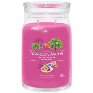 Yankee Candle Signature Scented Candle 567g (5038581151076)