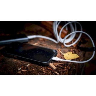 Tactical Stitch Thread USB-C/Lightning Cable 2m / white (TA-57983126589)