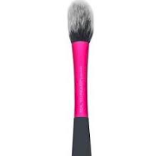 Real Techniques Finish Blush Cosmetic Brush (9990001754051)
