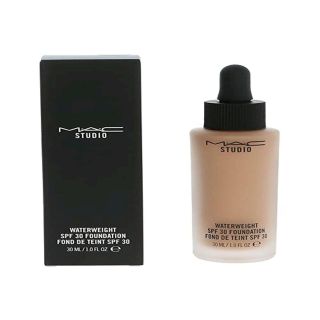 MAC Studio Waterweight Foundation NW35 30 ml (773602373154)