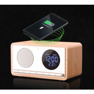 Kellraadio juhtmevaba laadijaga Manta RDI912W, valge