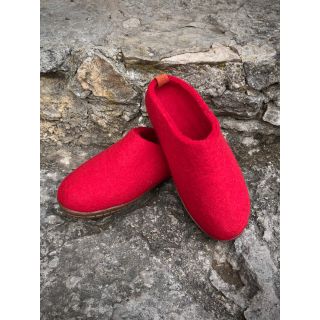 Viltsussid kummitallaga punased